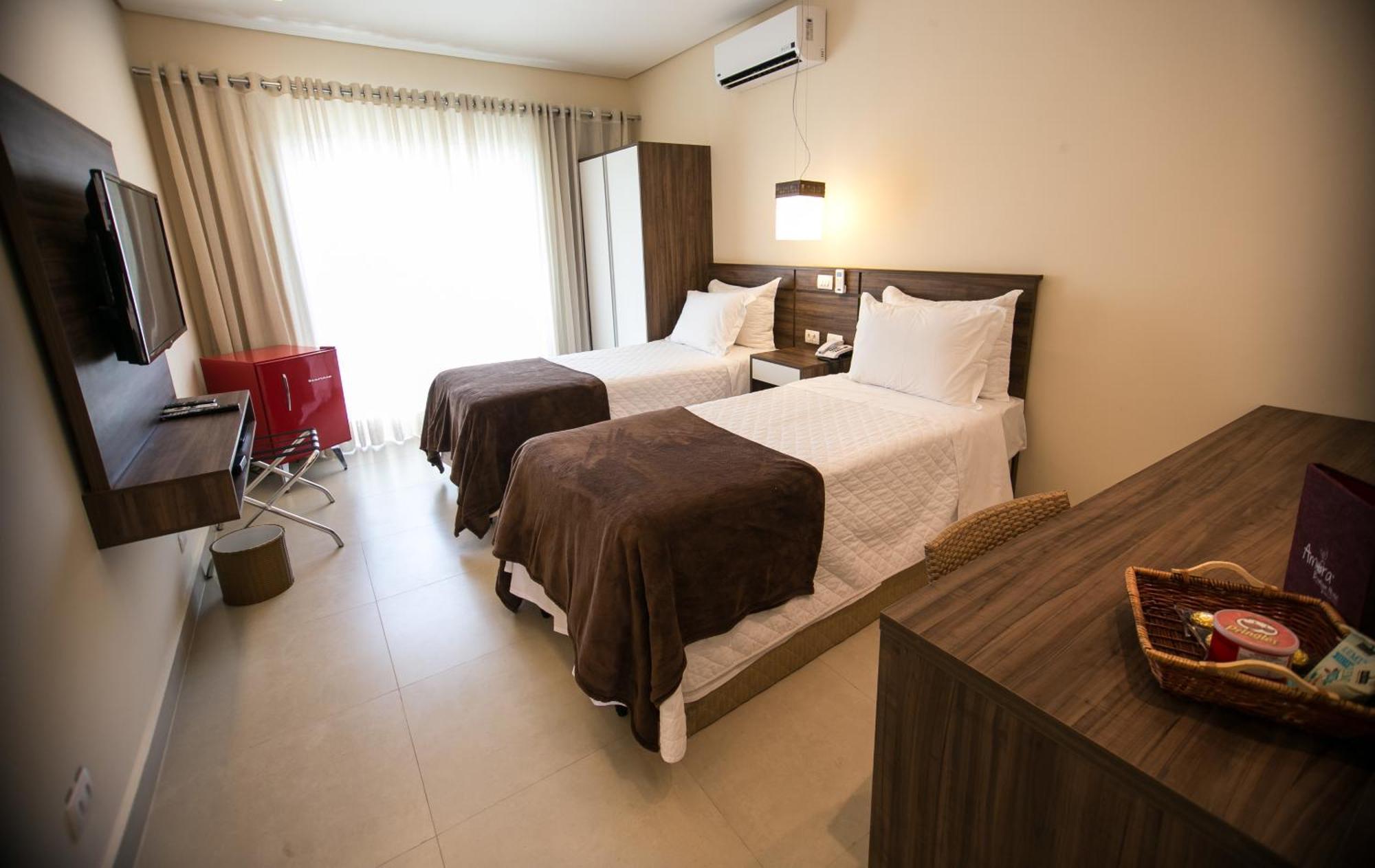 Amora Hotel Маресиас Стая снимка