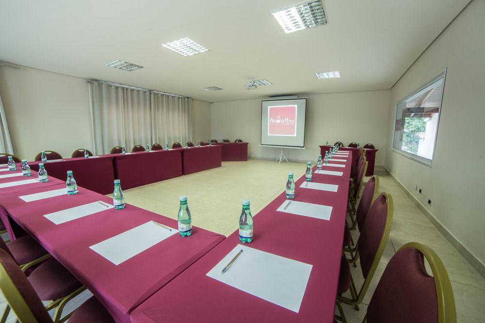 Amora Hotel Маресиас Екстериор снимка
